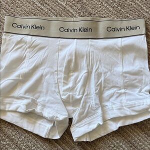 Calvin Klein White Heritage Trunks with Beige Logo Waistband